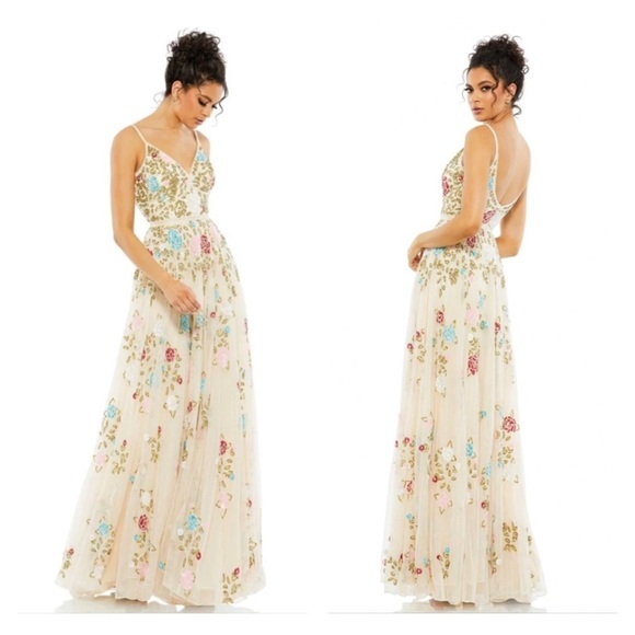 Mac Duggal 5400 *flawed* EMBELLISHED FLORAL SEQUINED GOWN - Picture 1 of 9